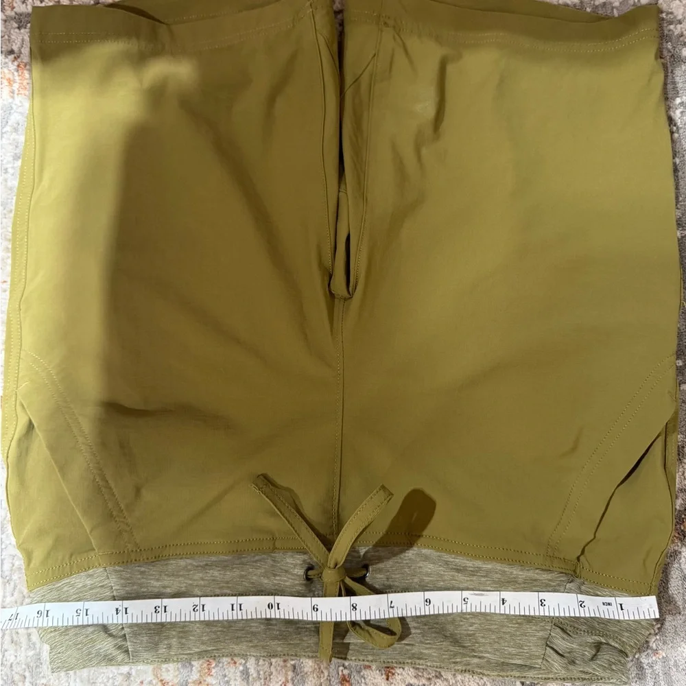 NWOT Duluth Hiking shorts size 6 - Picture 6 of 6
